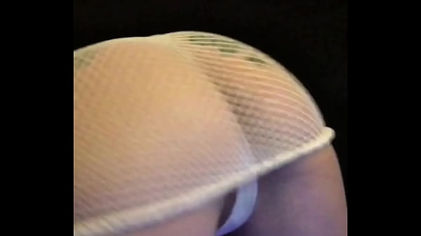 Angelina valentine curte vibrador e máquina na cama