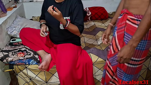 Irmã mais velha indiana recebe pau com vontade no vídeo oficial