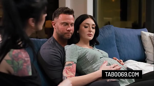 Os desejos depravados do casal grávido com anna de ville e charlotte sins
