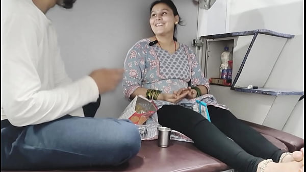 Sogra e genro transam no trem de caxemira a kanyakumari